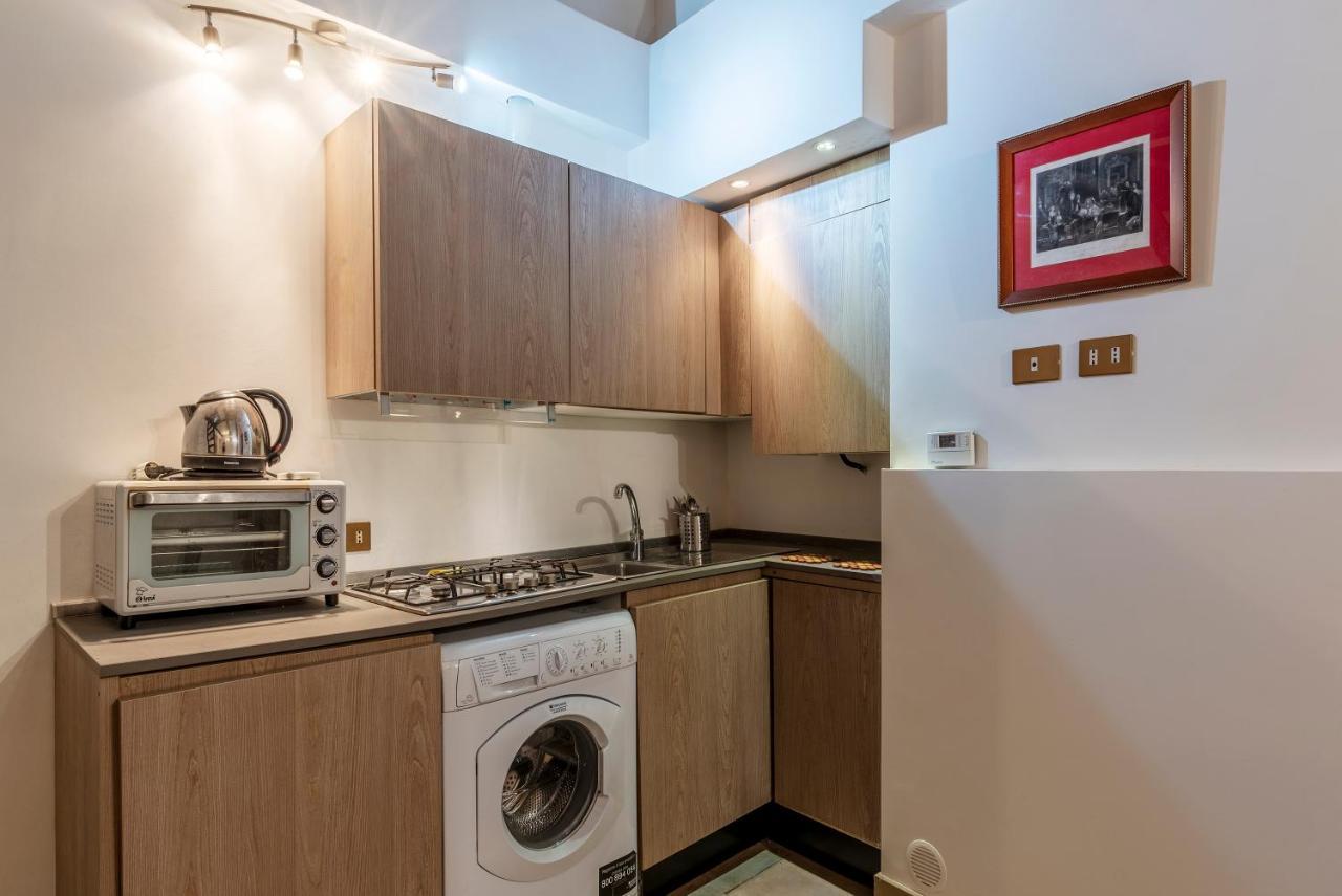 Roma Central Studio Экстерьер фото